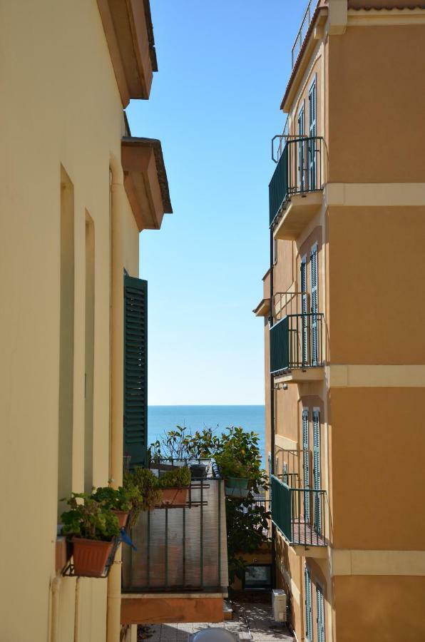 Holidayhouse Ostia - Maestrale 外观 照片